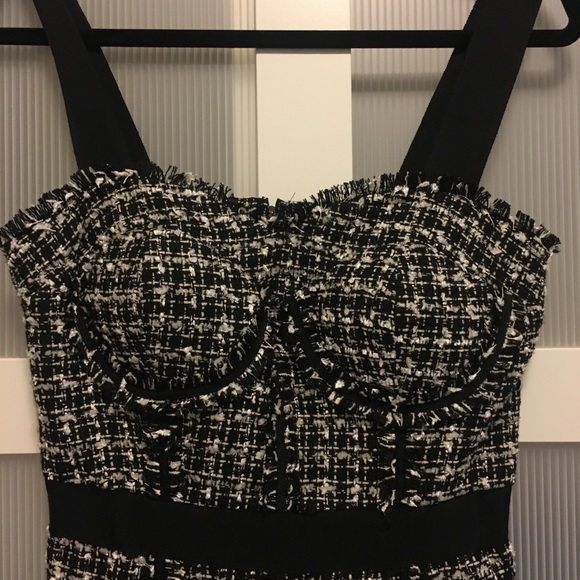 GUESS dress used twice, condition 10/10 - Picture 3 of 7